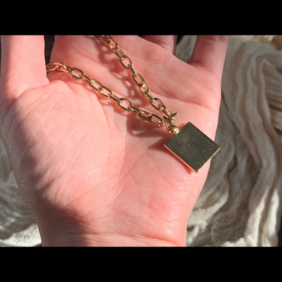 Sold frankk square necklace - Picture 2 of 2